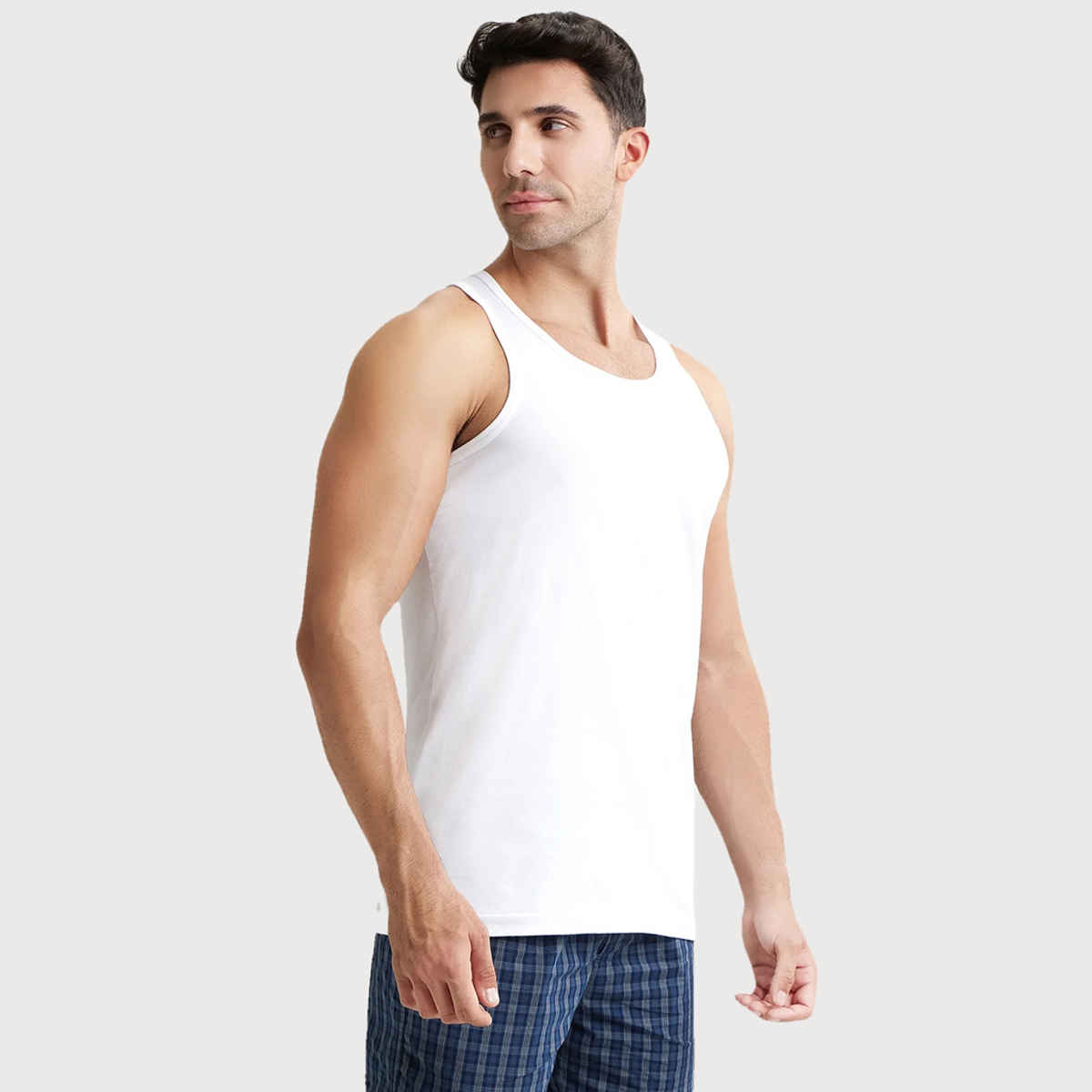 Jockey 8820 Men's Super Combed Cotton Round Neck Vest|Extended Length|Easy Tuck|PO3 | White-S