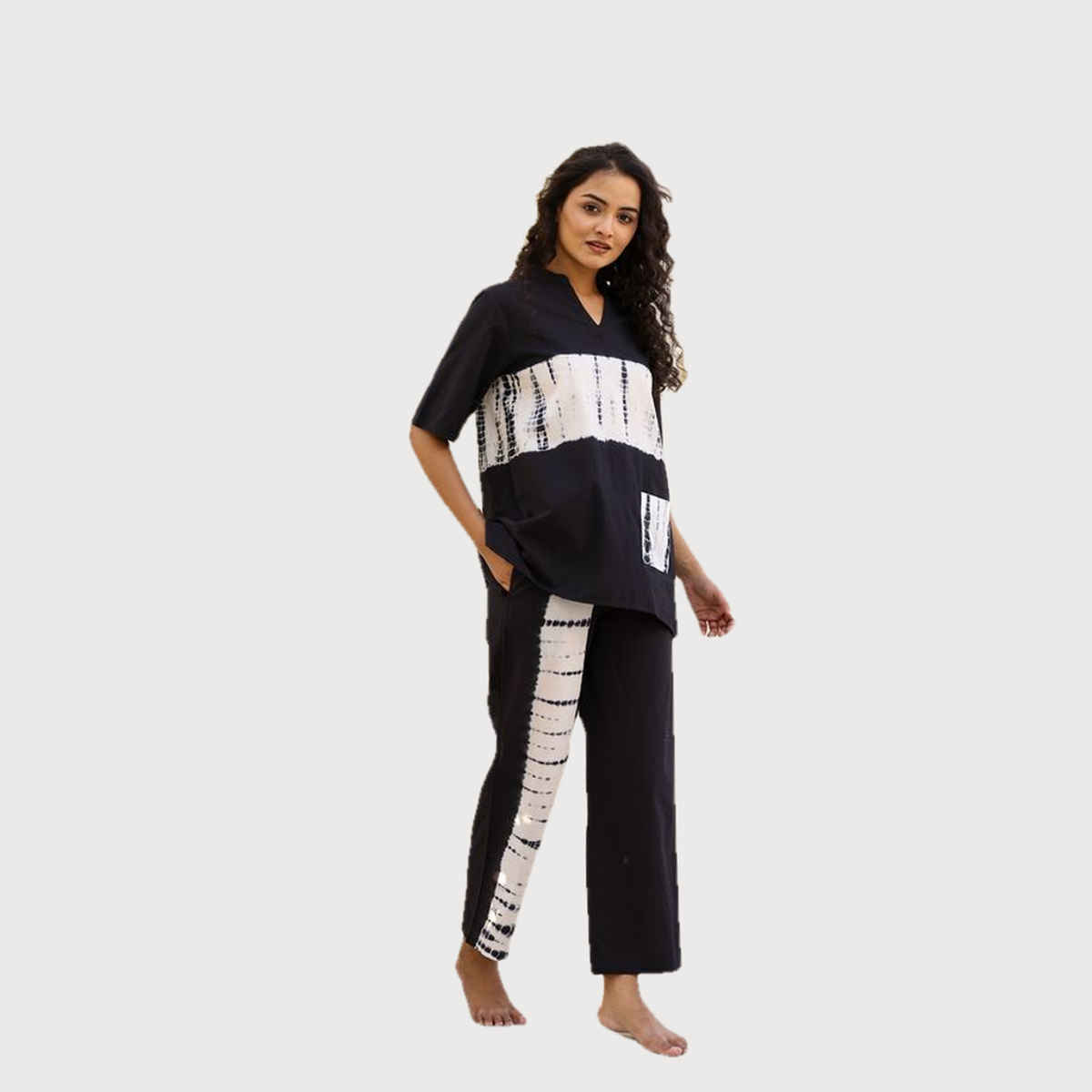 Sanskrutihomes Black Tie And Dyed Pure Cotton Night Suit - S