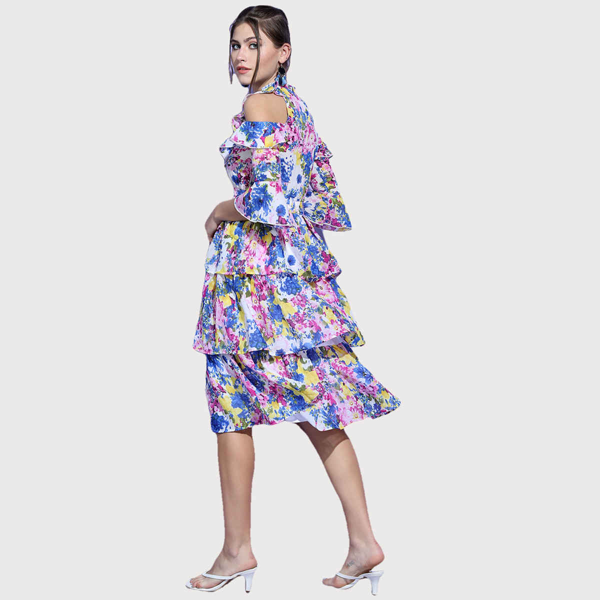 Tokyo Talkies Women's Floral Tiered Ruffled Dress | Pink And Blue - M