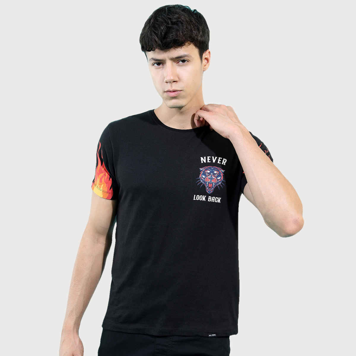 HIGHLANDER Men's Printed Cotton T-shirt | Jet Black - L