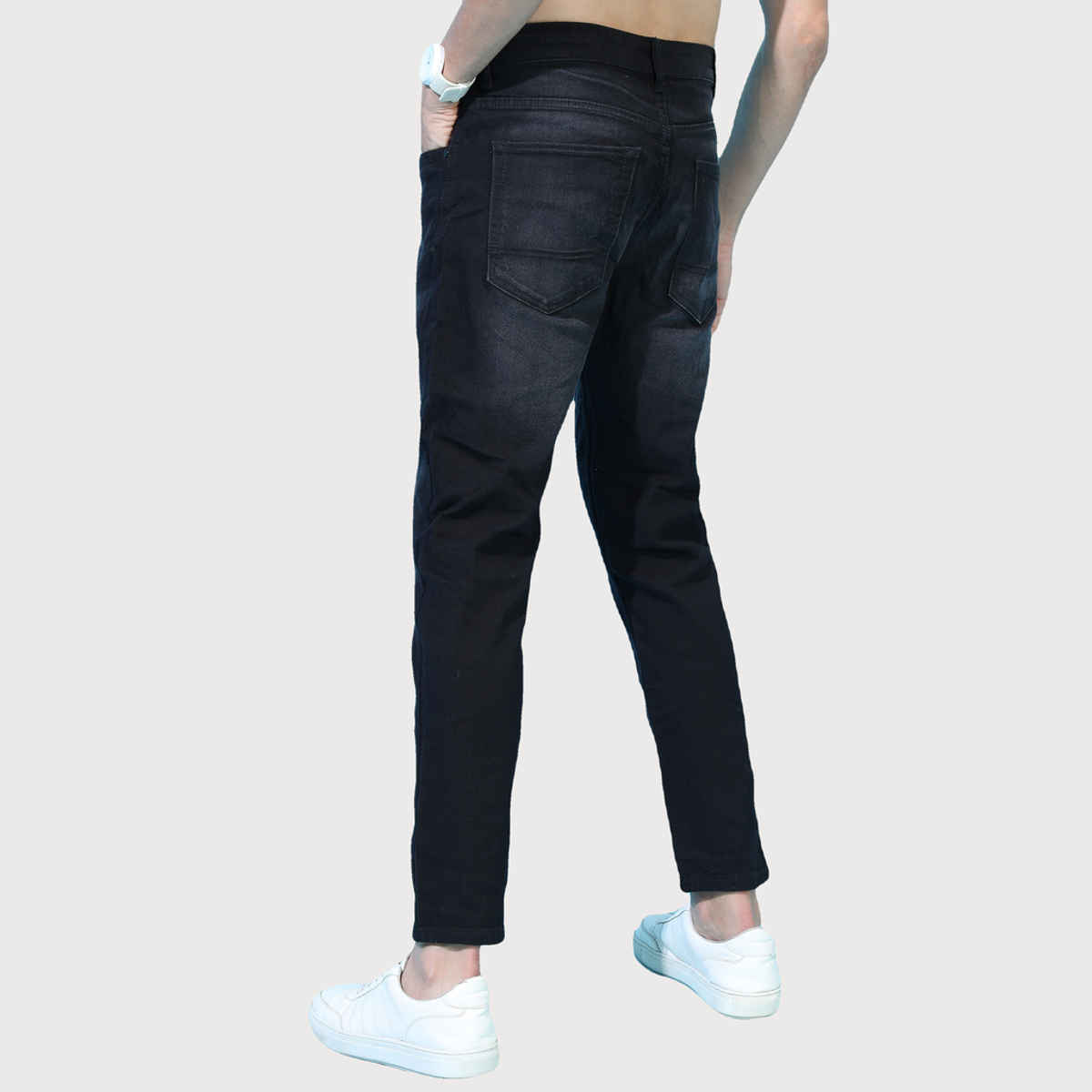 Highlander Men's Tapered Fit Mid-Rise Clean Look Stretchable Jeans | Black - 34