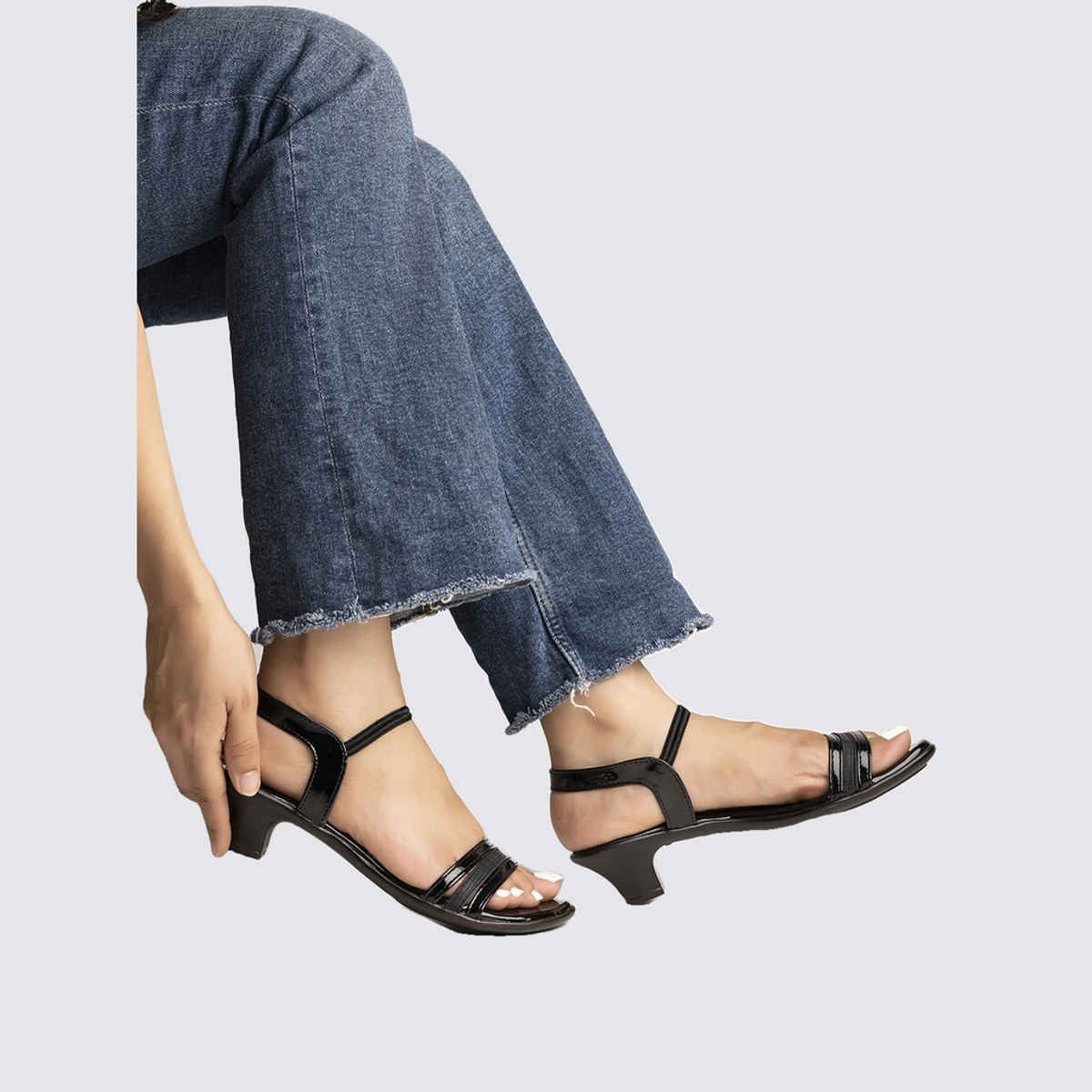 Shoetopia Women s Black Kitten Heels | UK9