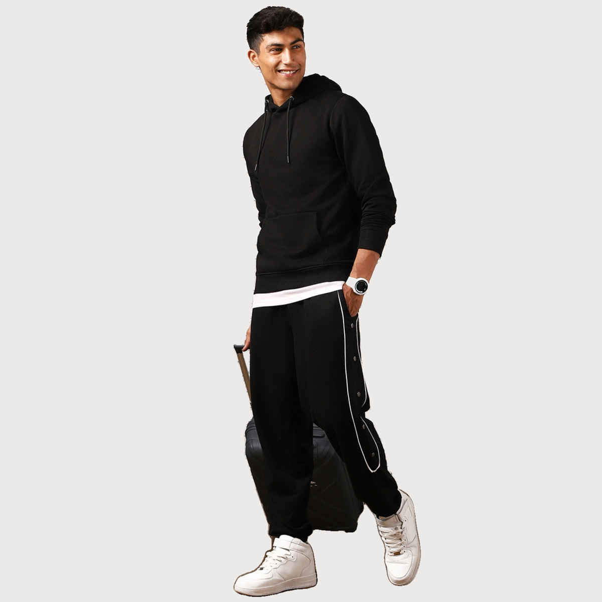 Nobero Men's Classic Hoodie | Black - S