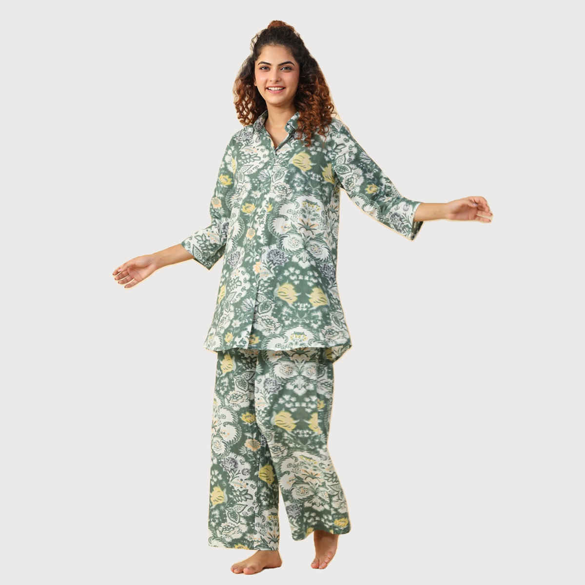 Sanskrutihomes Floral Printed Pure Cotton Night Suit | Green - White | L