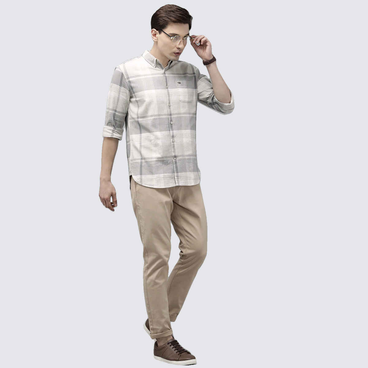 The Bear House Men Slim Cream & Grey Checked Shirt Style-Amber Color -Cream Size -L
