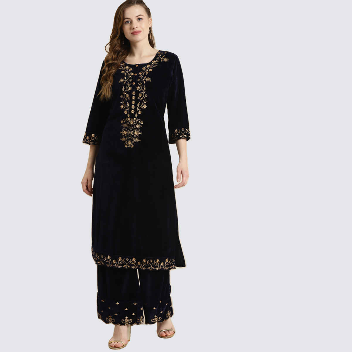 Shae by SASSAFRAS Women's Velvet Floral Zari Embroidery Kurta | Navy Blue - XL