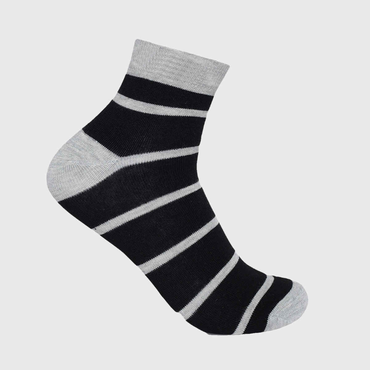 Beyond Unisex Striped Combed Cotton Ankle Socks | Multicolour - Free Size