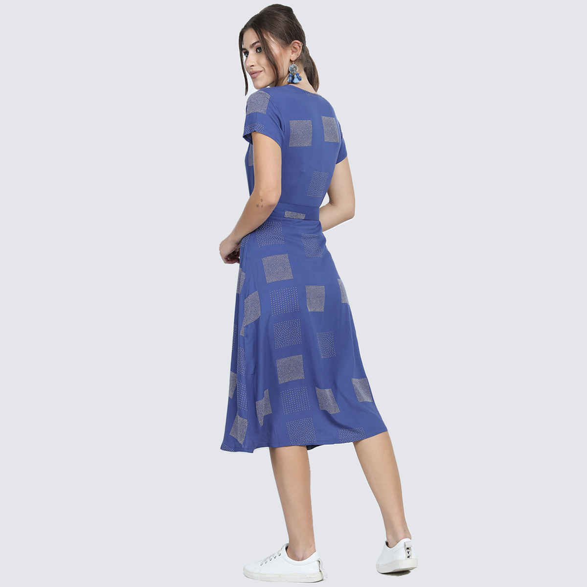 Vishudh Women's Abstract Printed Midi Dress | VNa1001568 | Blue - L