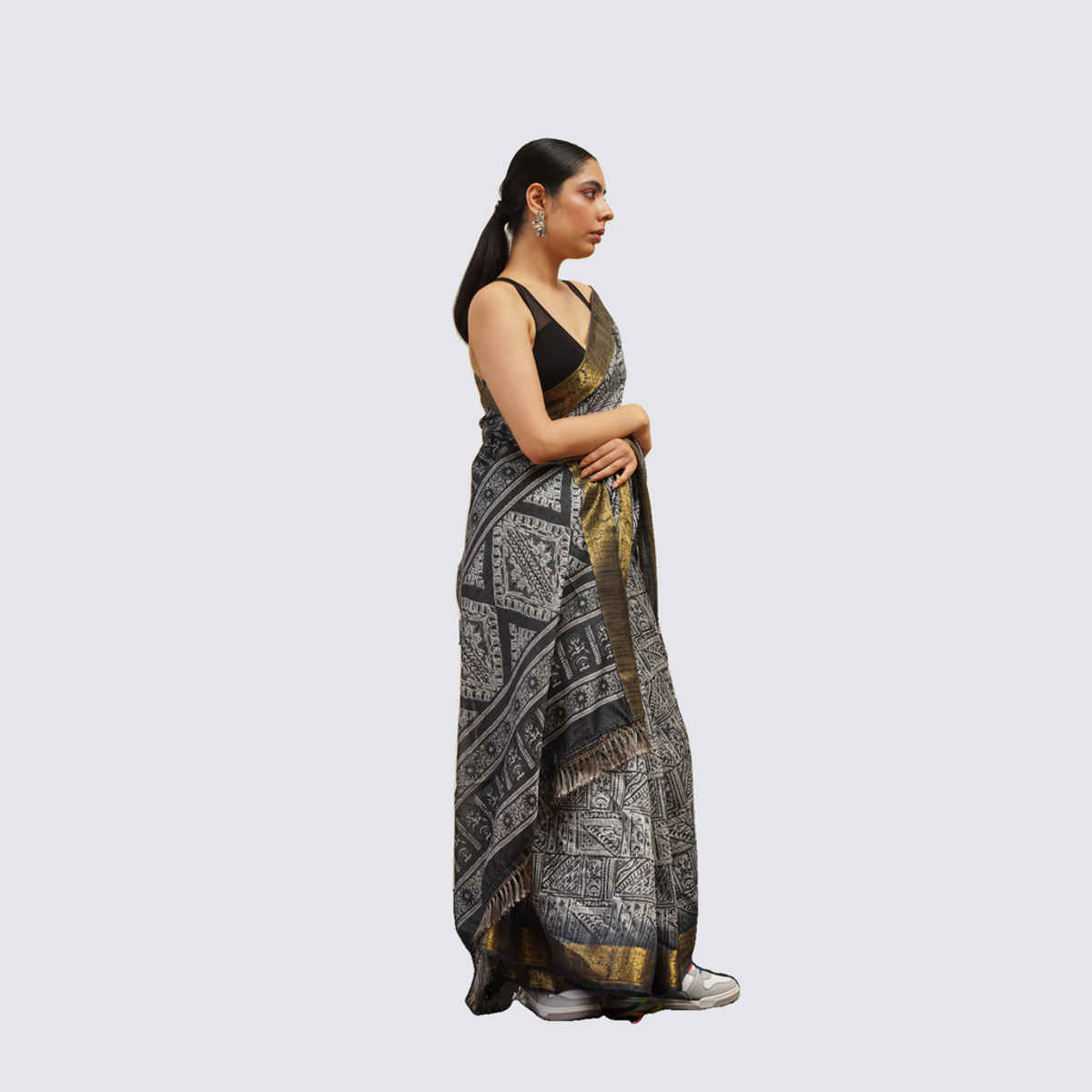 Tikhi Imli Women's Ready To Wear Polycotton Handloom Saree with Unstitched Blouse | Grey