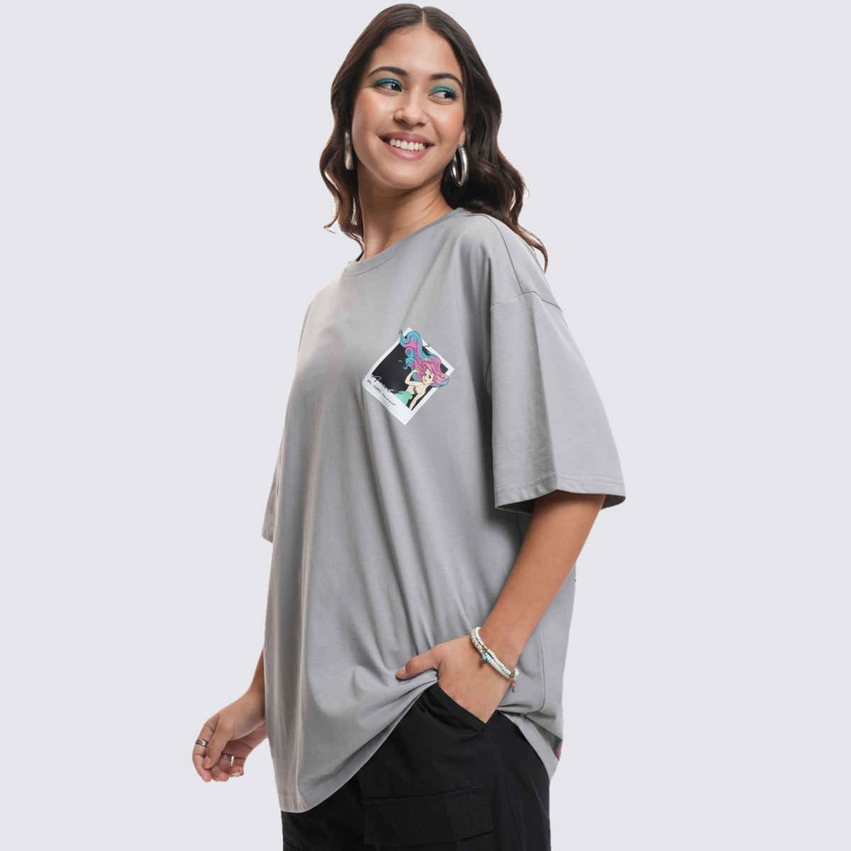 Tokyo Talkies Disney Women's Little Mermaid Glitter Oversized T-shirt | Grey - M