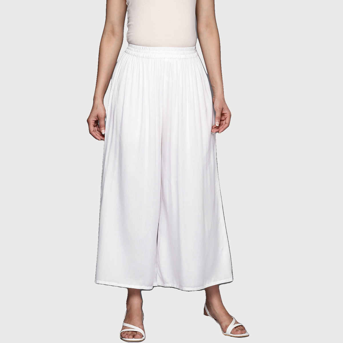 Libas Women White Soild Palazzos - Pl1452S