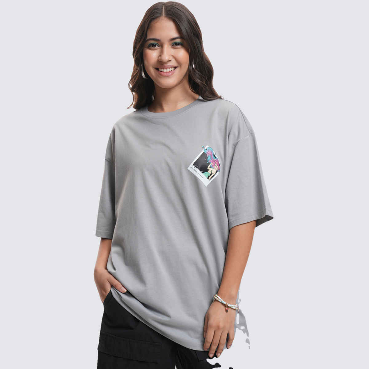 Tokyo Talkies Disney Women's Little Mermaid Glitter Oversized T-shirt | Grey - M