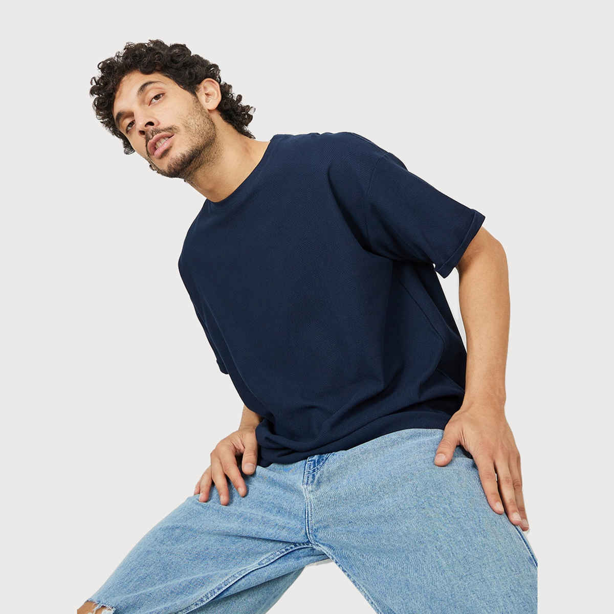 Styli Men's Waffle Knit Oversized T-shirt with Turn-Up Sleeves | Navy Blue - S