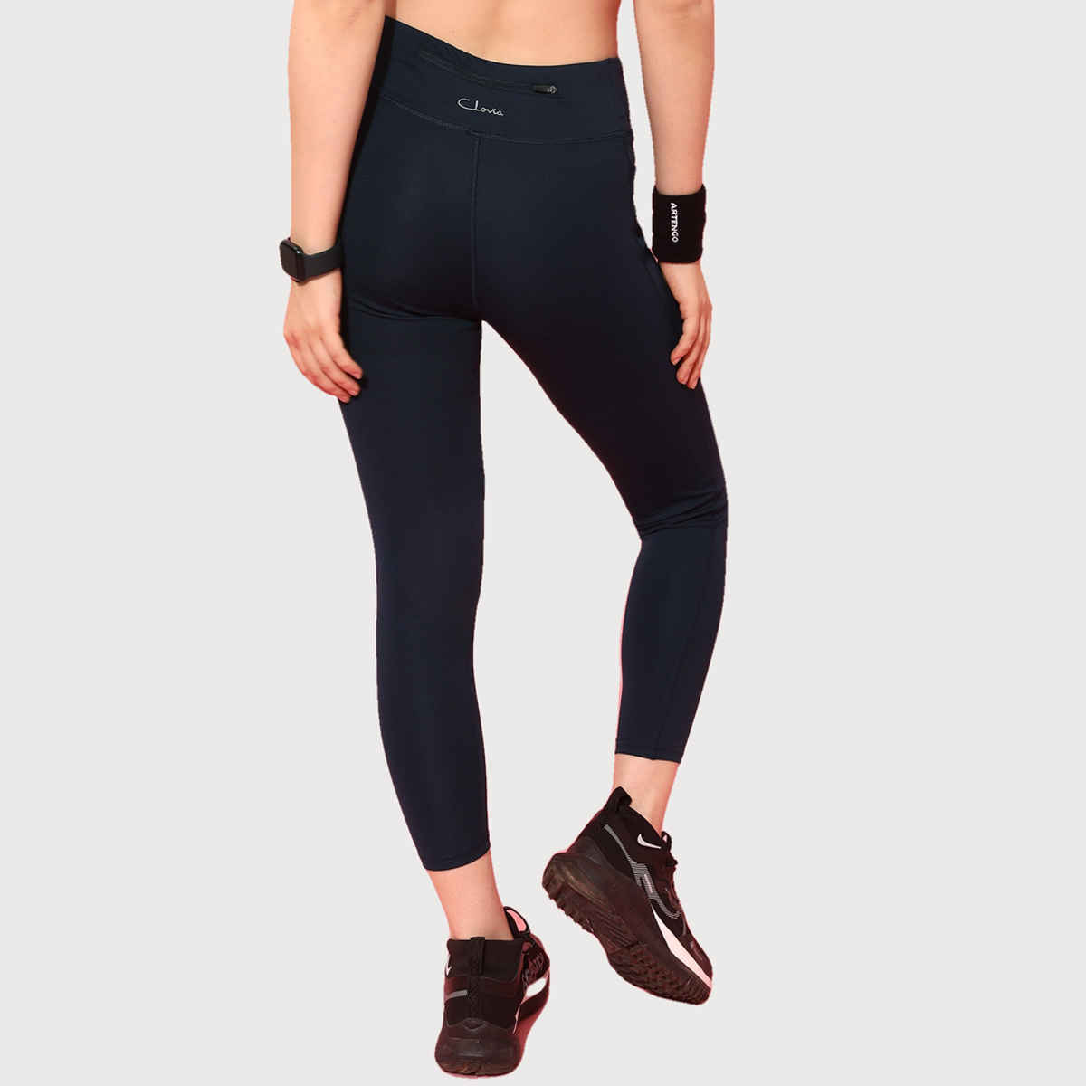 Clovia Snug Fit High Rise 4 Pocket Active Tights | Blue | M