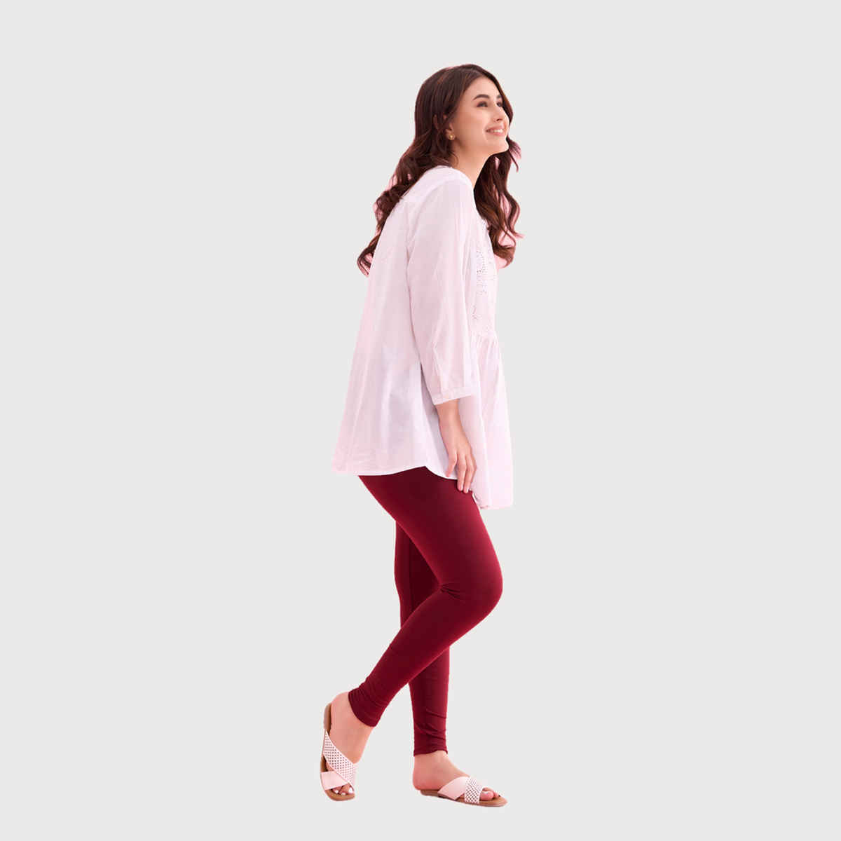 Go Colors Women's Solid Mid Rise Ankle Length Leggings | Maroon - L