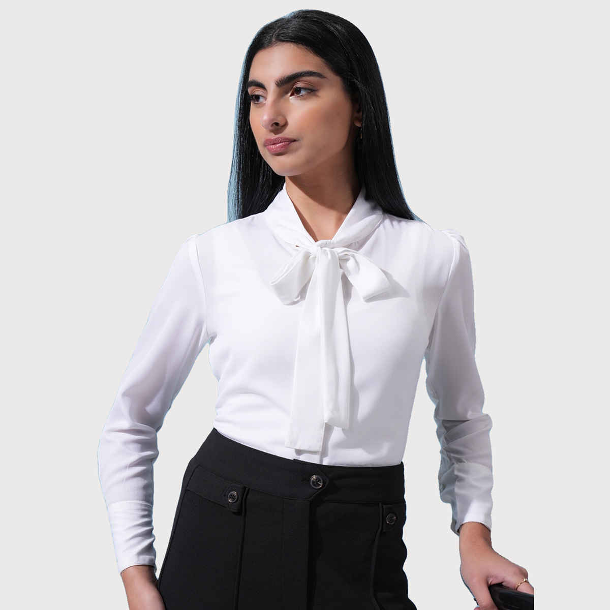Ketch Women's Solid Pussy Bow Shirt | White | L