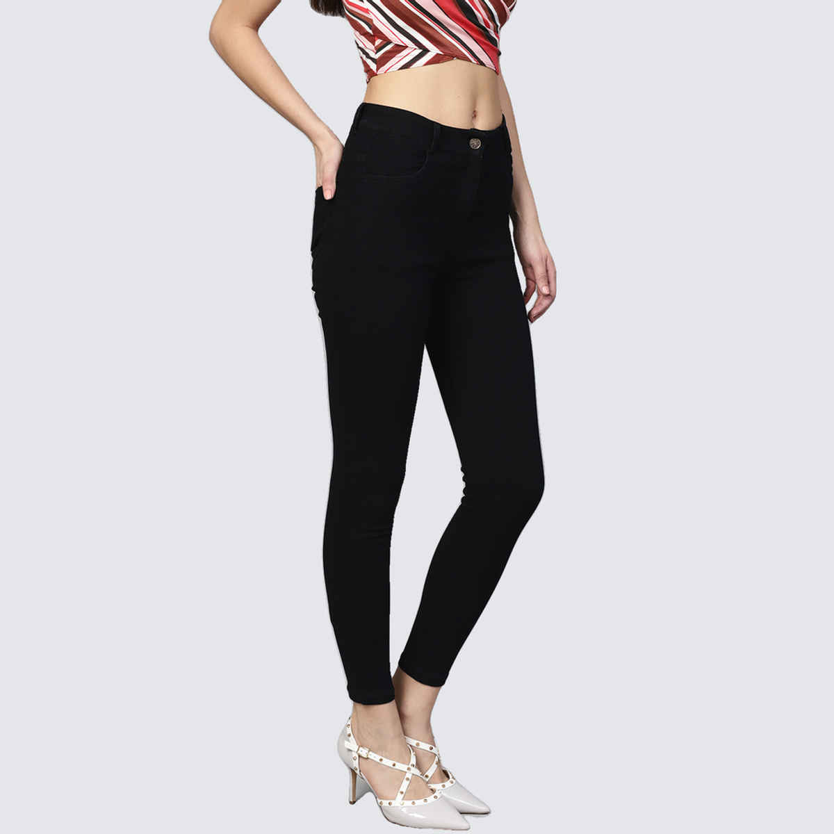 SASSAFRAS Women's Cropped Jeans - 34