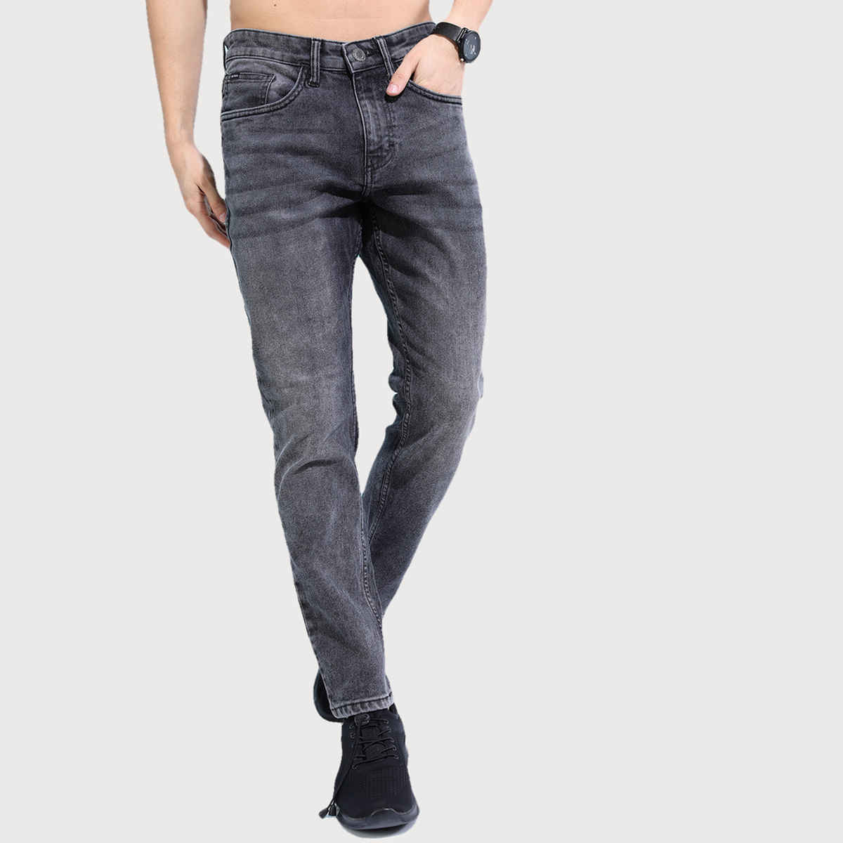 HIGHLANDER Men's Tapered Fit Mid-Rise Light Fade Stretchable Jeans | Grey - 32