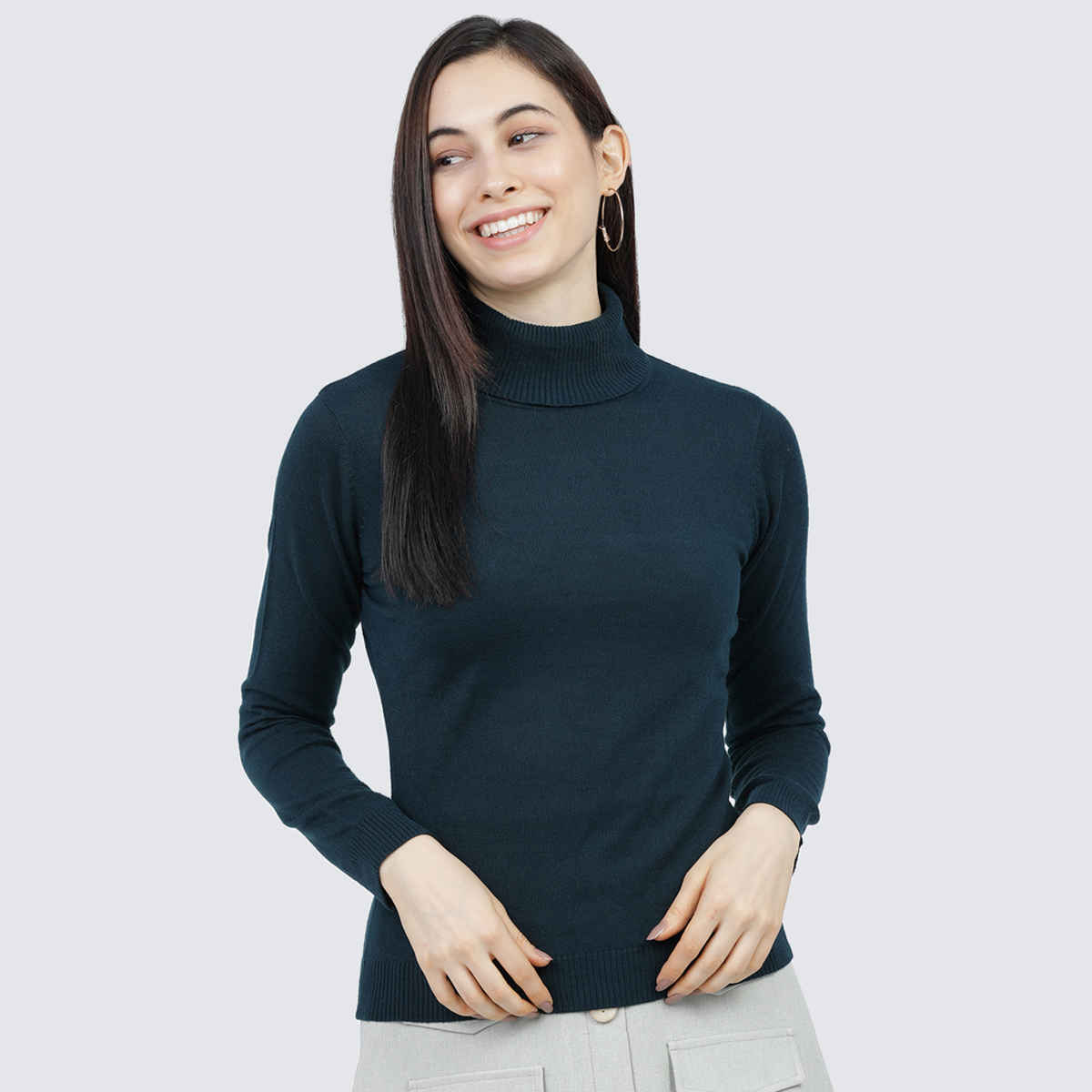 Tokyo Talkies Women's Solid Sweater | Pine - S
