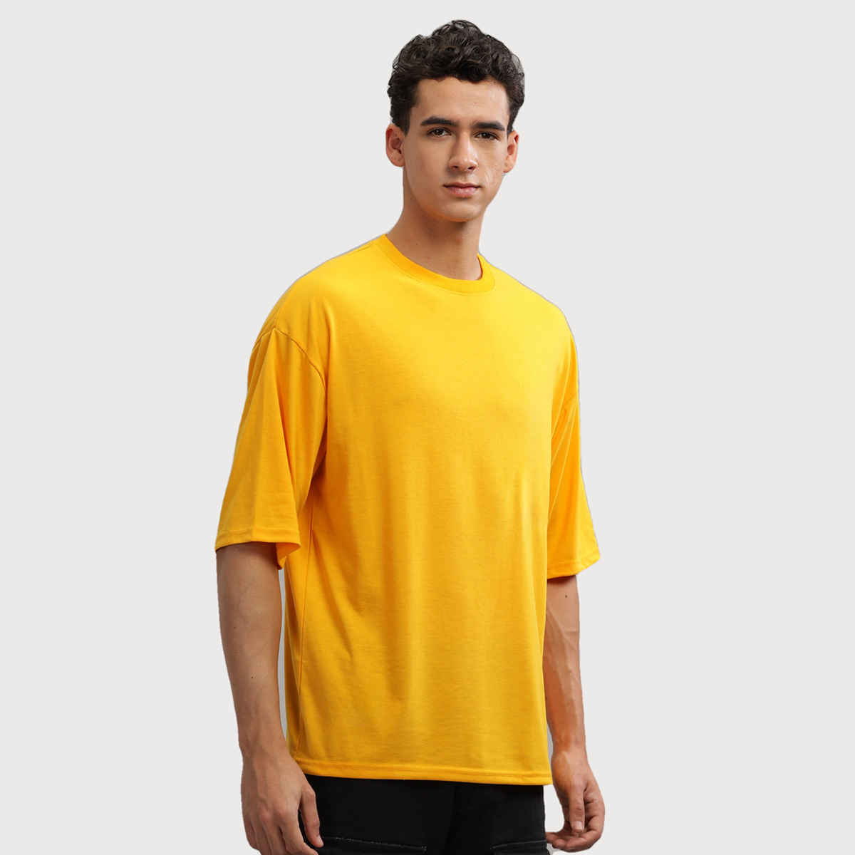 De Tees Men's Oversize T-shirt | M-OST-YELLOW-FIGURES | Yellow - XXL