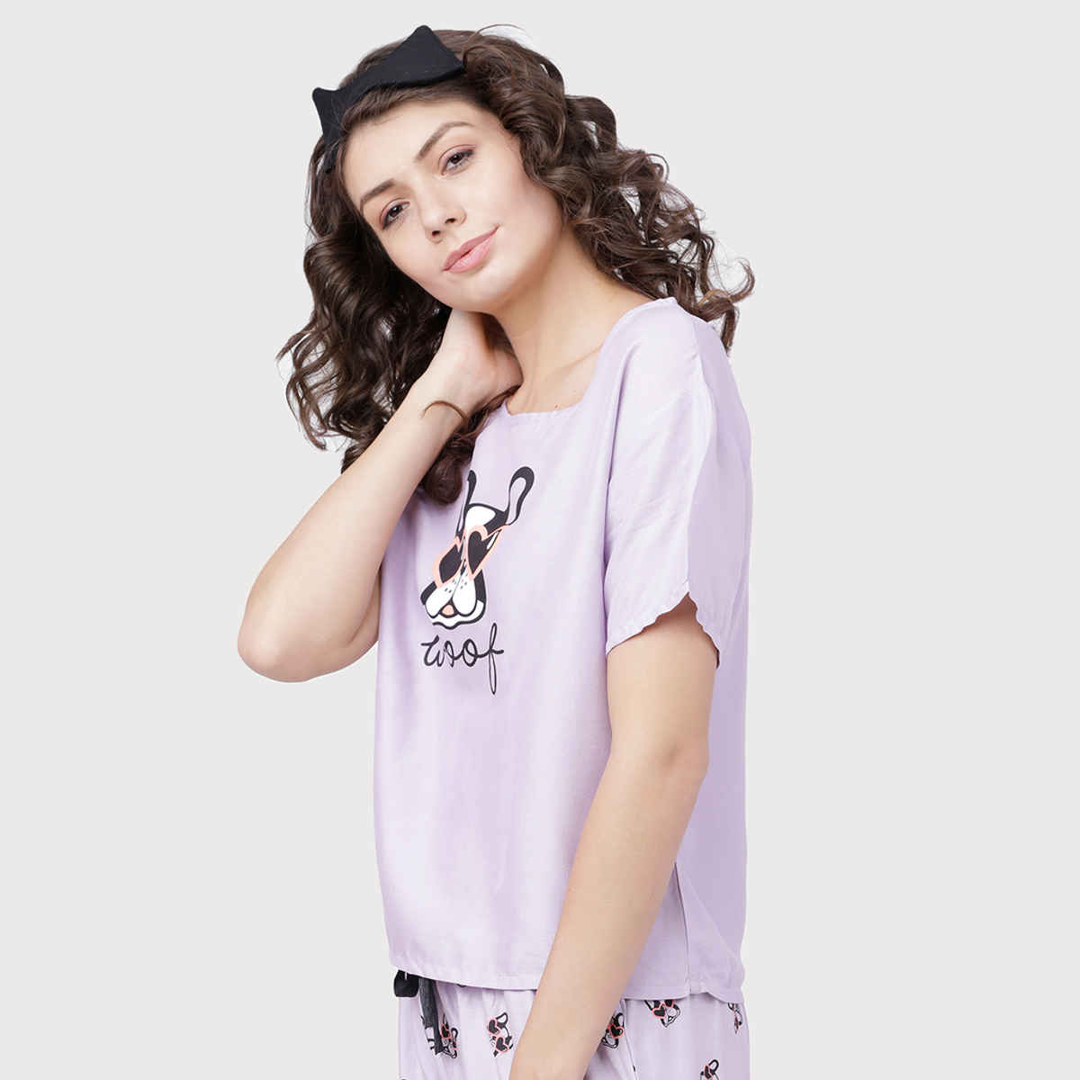 Tokyo Talkies Women's Graphic Printed Round Neck T-Shirt | Mauve and Black - L