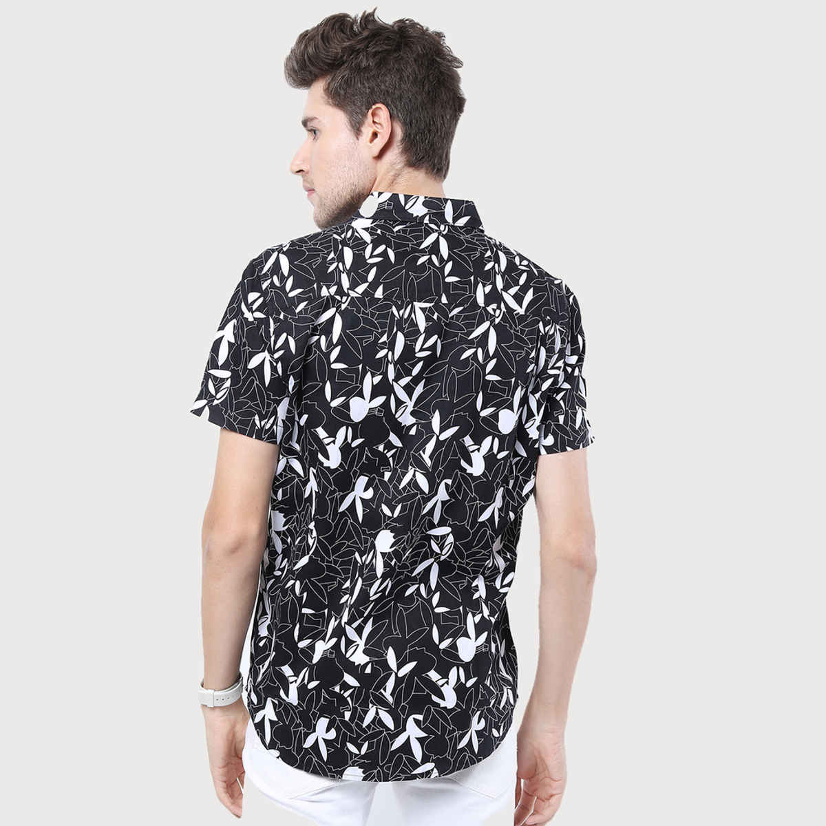 Ketch Men Black Slim Fit Printed Casual Shirt | Black/White - M