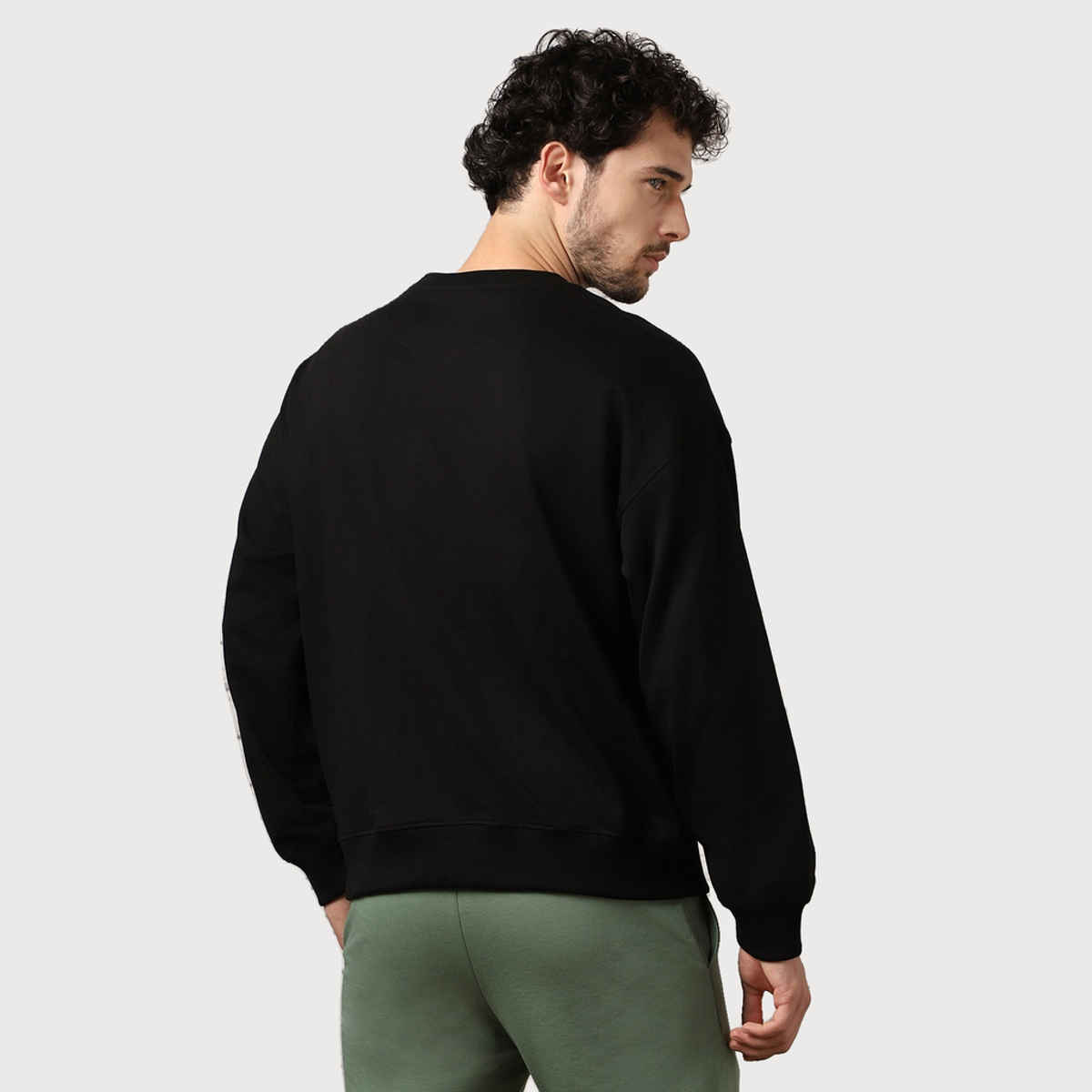 Nobero Men's Oversized Solid Sweatshirt | Black - L