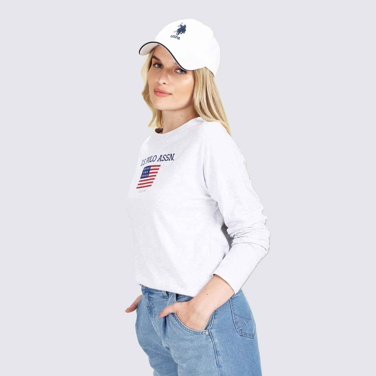 U.S. Polo Assn. Women's Long Sleeve Flag Print Heathered T-Shirt | Light Grey - M