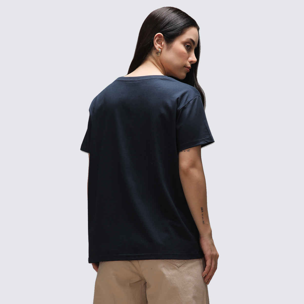 Dillinger Women's Short Sleeve Boxy Regular Embroidery T-shirt | Navy Blue - M