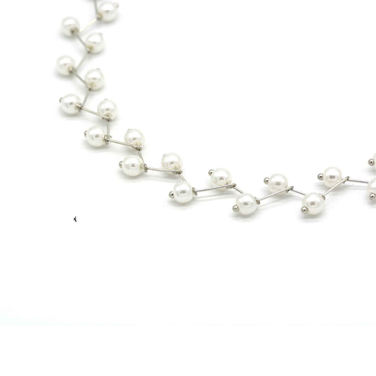 Joker & Witch Pearl Bar Silver Choker