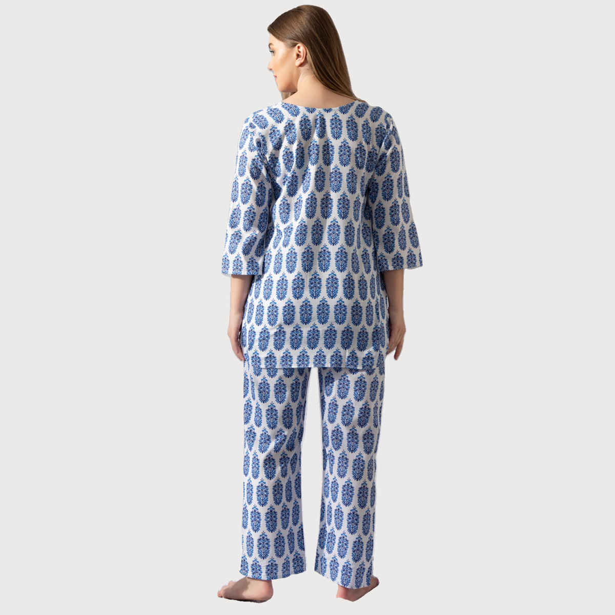 Clovia Pretty Florals Top & Pyjama - 100% Cotton(White - Xl)