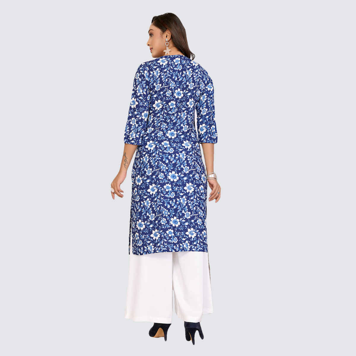 Rangita Women's Cotton Printed Straight Knee Length Kurta | Blue - S