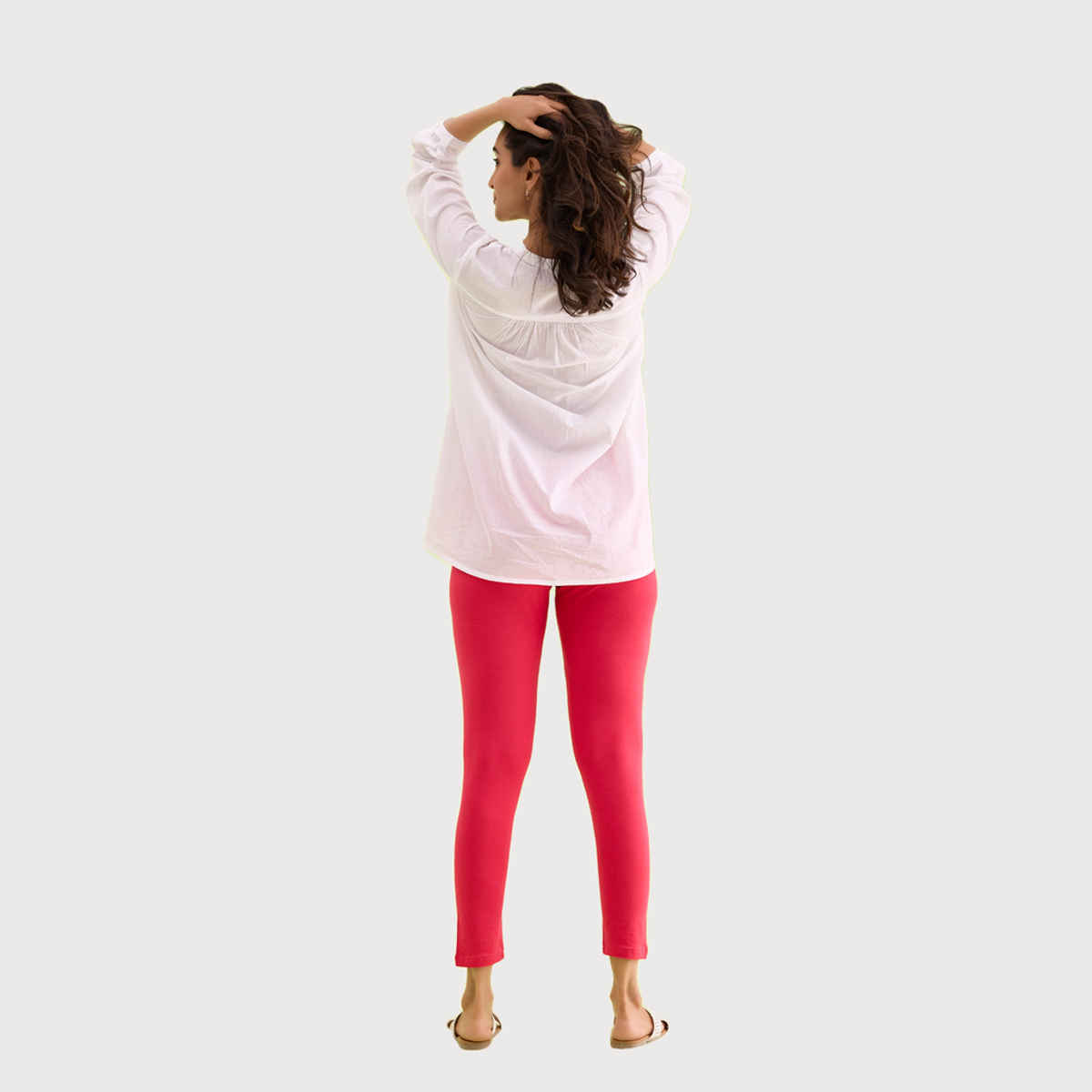 Go Colors Women's Solid Mid Rise Ankle Length Leggings | Coral - L