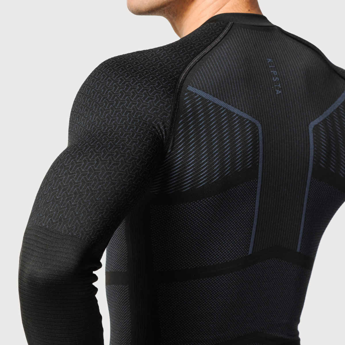 Decathlon | Kipsta Men's Quick Dry Long Sleeve Compression T-shirt | Black - S