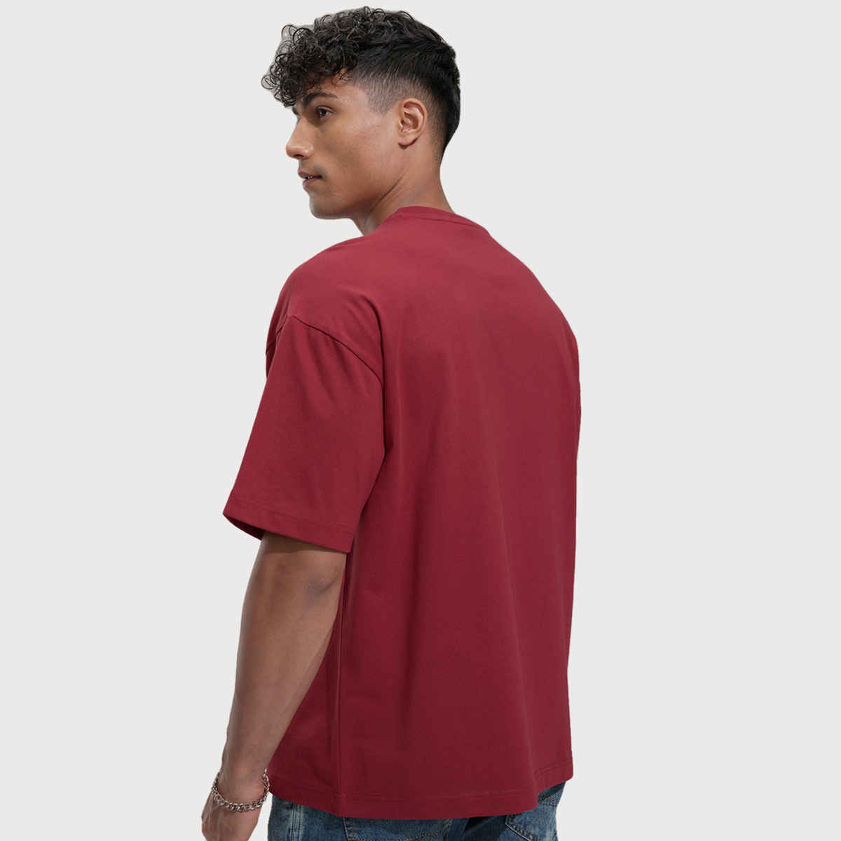 HIGHLANDER Men's Marvel Venom Round Neck Drop Shoulder Graphic Oversized Tshirt | Maroon - S
