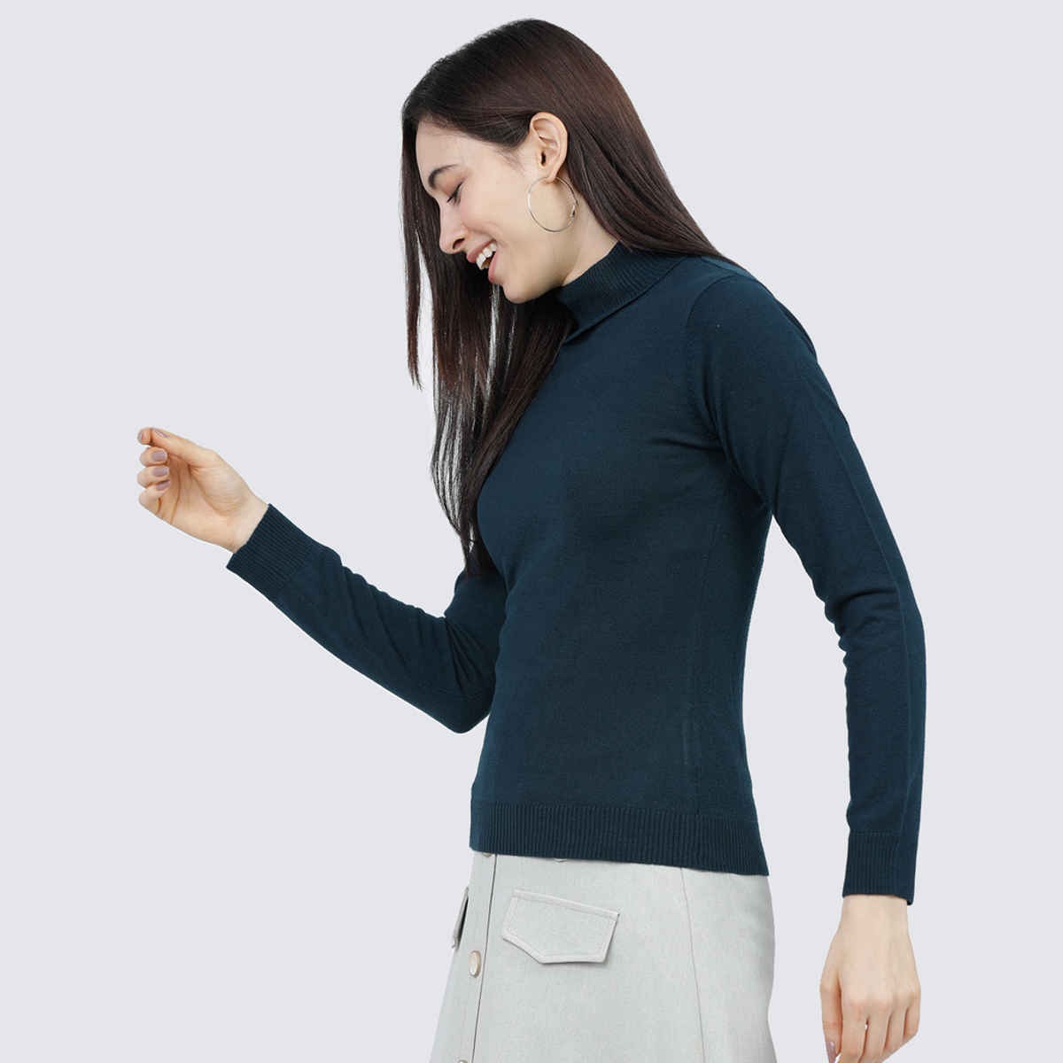 Tokyo Talkies Women's Solid Sweater | Pine - XL