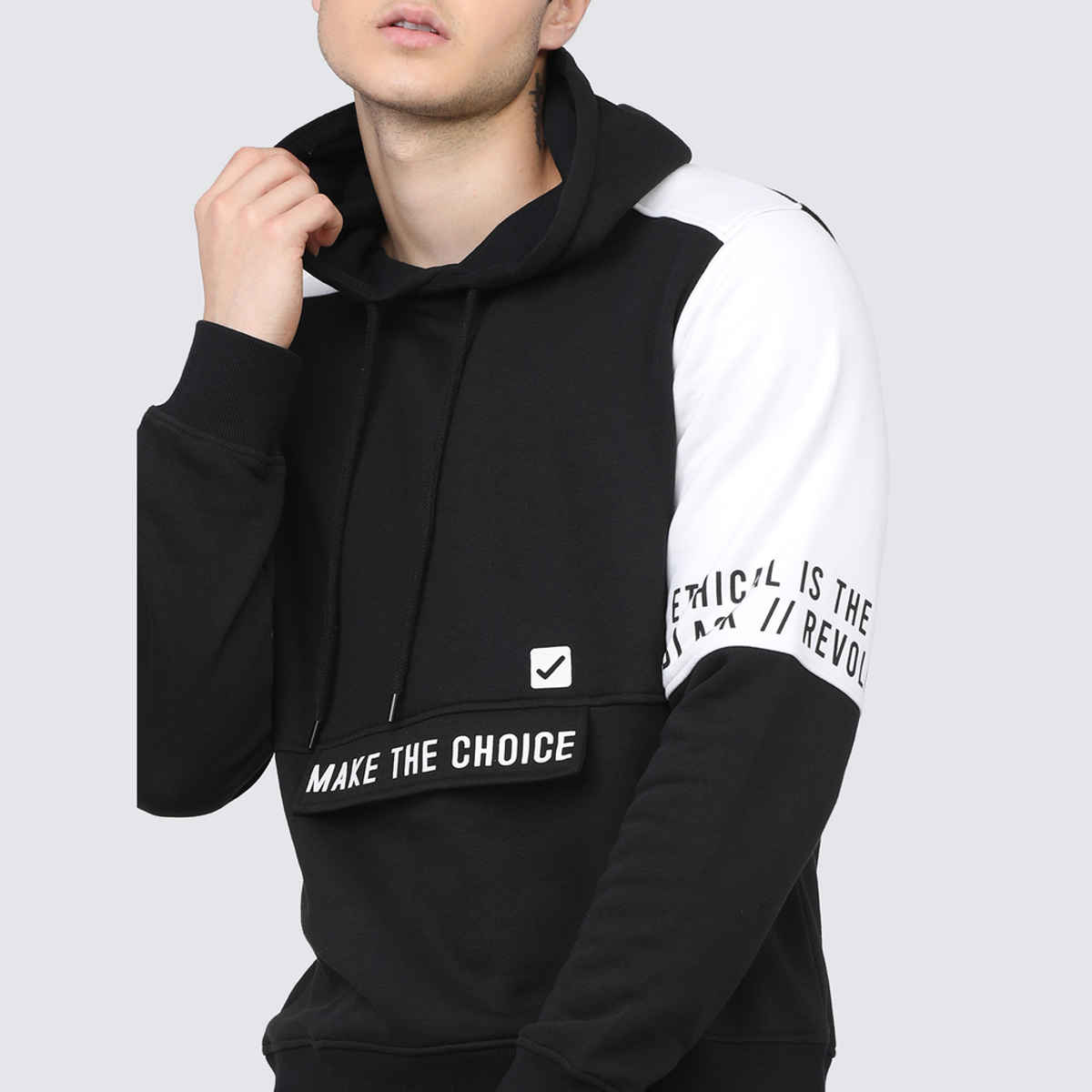 HIGHLANDER Men's Printed Hooded Sweatshirt | Black and White - XL
