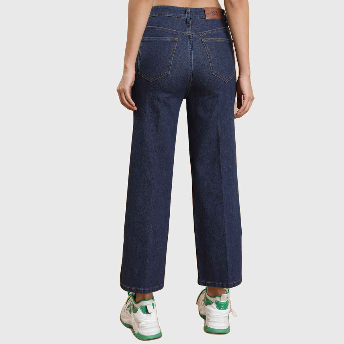 Tokyo Talkies Women's Flared Light Fade Stretchable Jeans | Indigo - 32