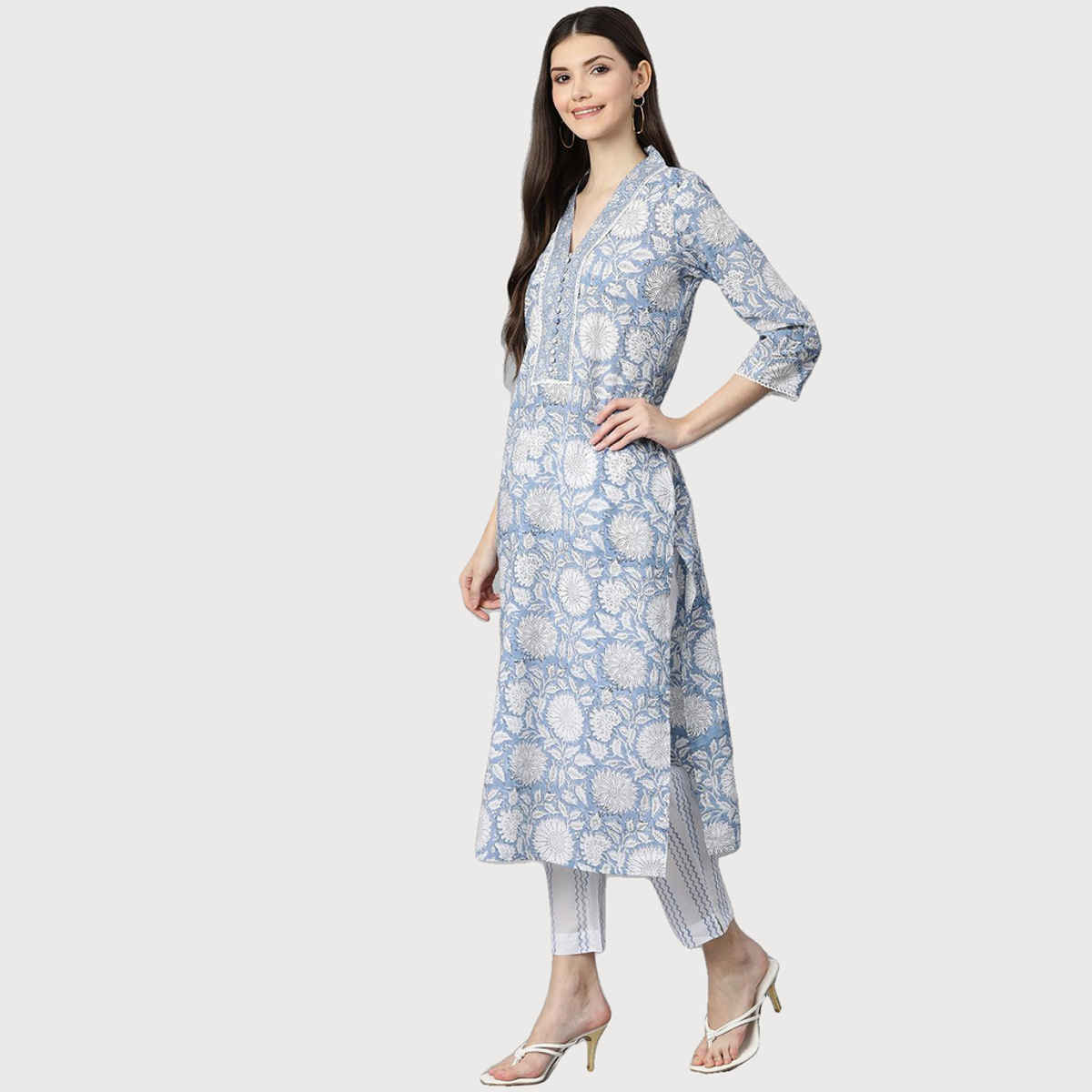 Divena Women s Sky blue Hand Block Printed Straight kurta Pant Set with Dupatta | DK0755 | L