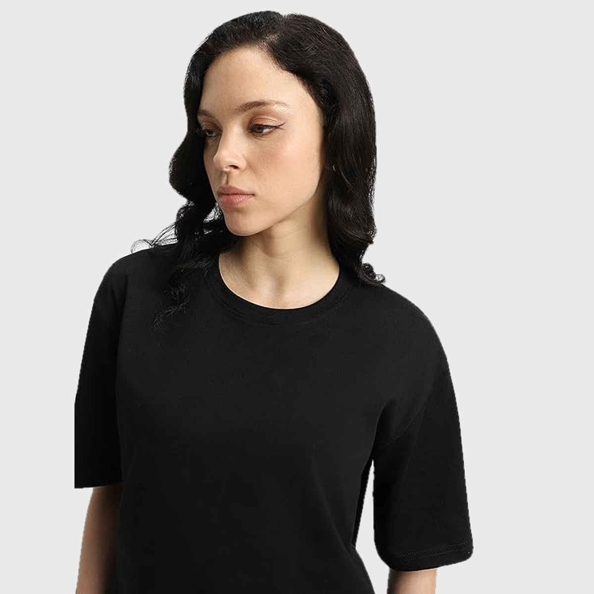 Juneberry Black Oversized Fit Round Neck T-shirt for Women - L