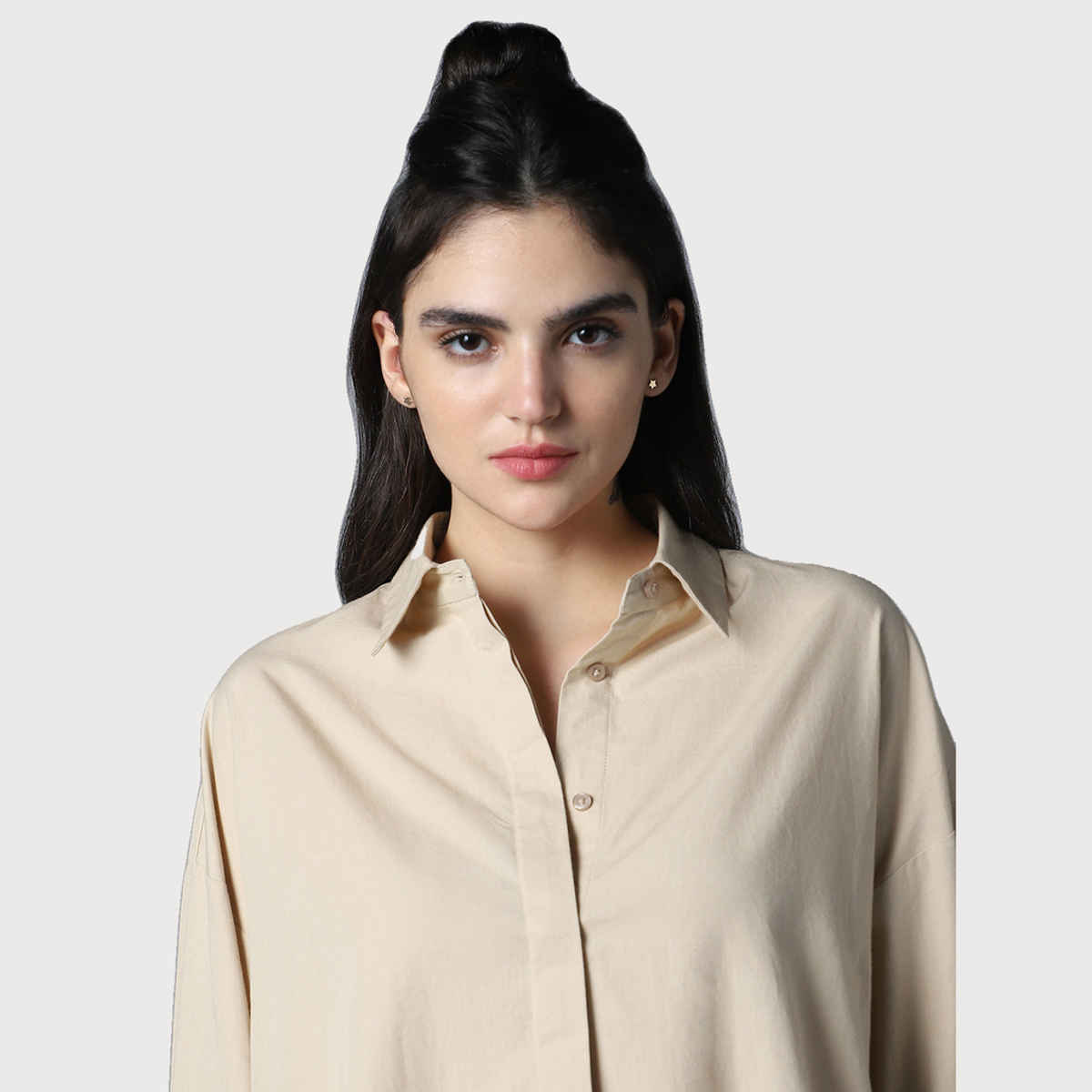 High Star Women Cream Oversized Spread Collar Long Sleeve Cotton Longline Casual Shirt (Size-S)