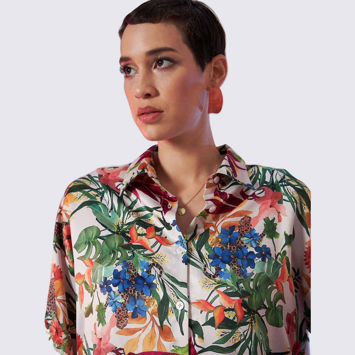 SASSAFRAS Women's Satin Floral Oversized Shirt | Multicolour - XL