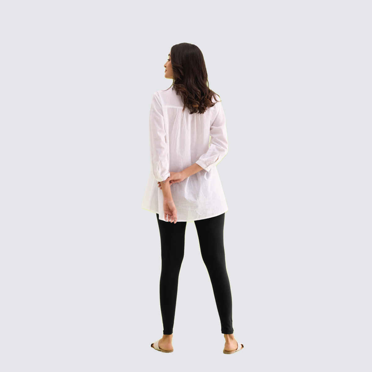 Go Colors Women's Solid Mid Rise Ankle Length Leggings | Black - M