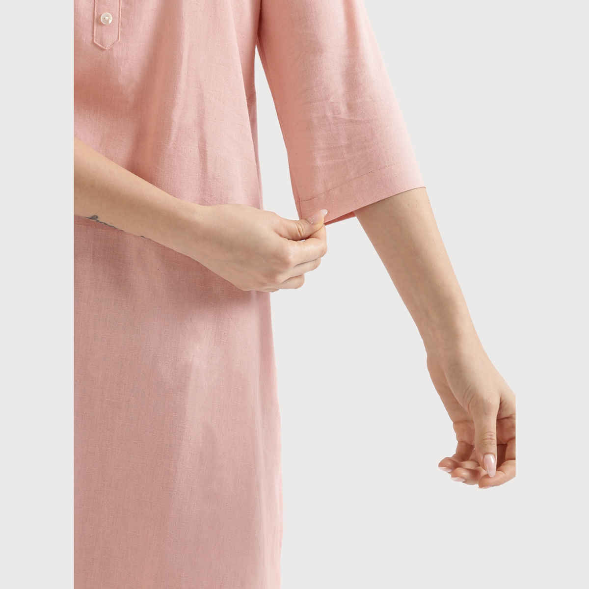 Saadaa Women's Long Airy Linen Kurta | Salmon Pink - S