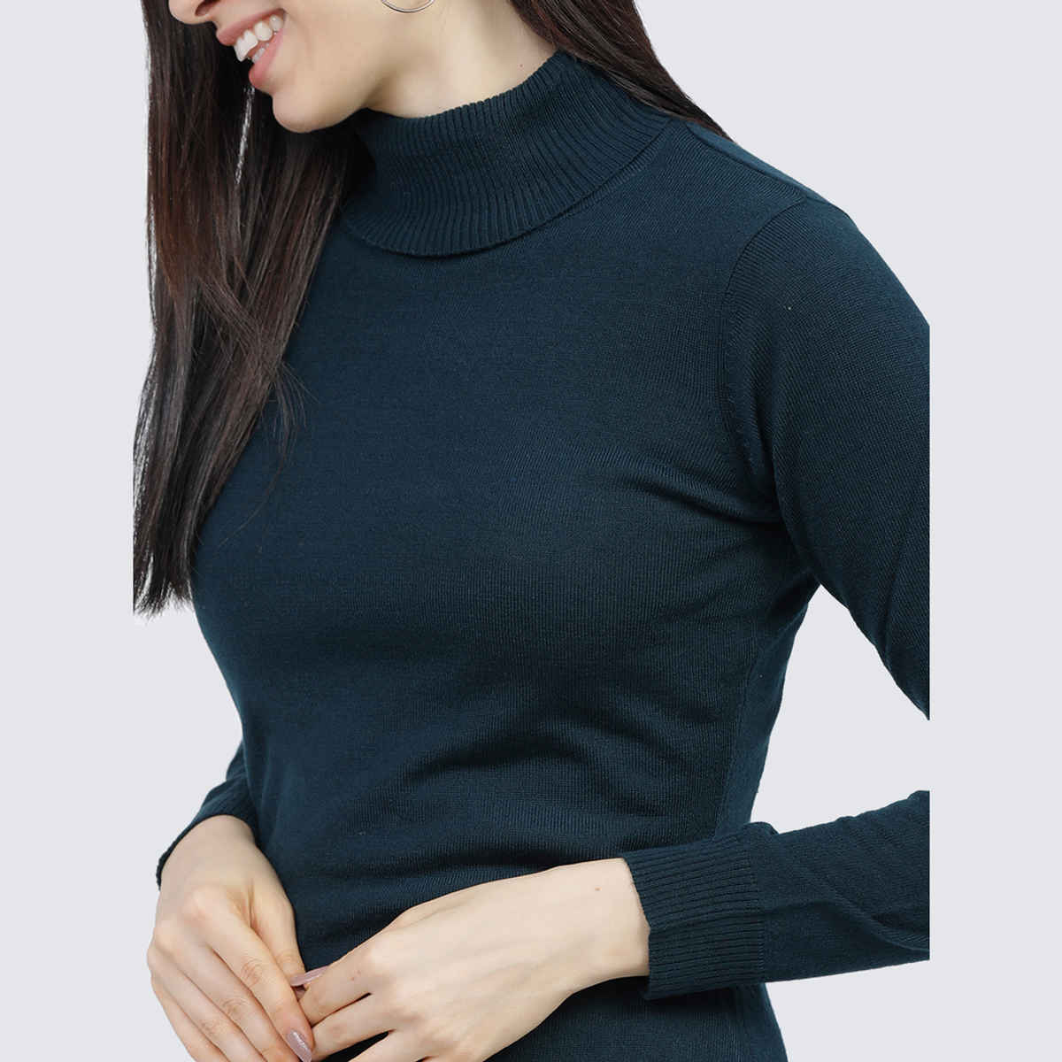 Tokyo Talkies Women's Solid Sweater | Pine - XL