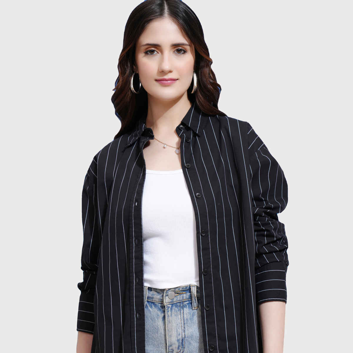 Tokyo Talkies Women's Striped Relaxed Boxy Fit Shirt | Black - S
