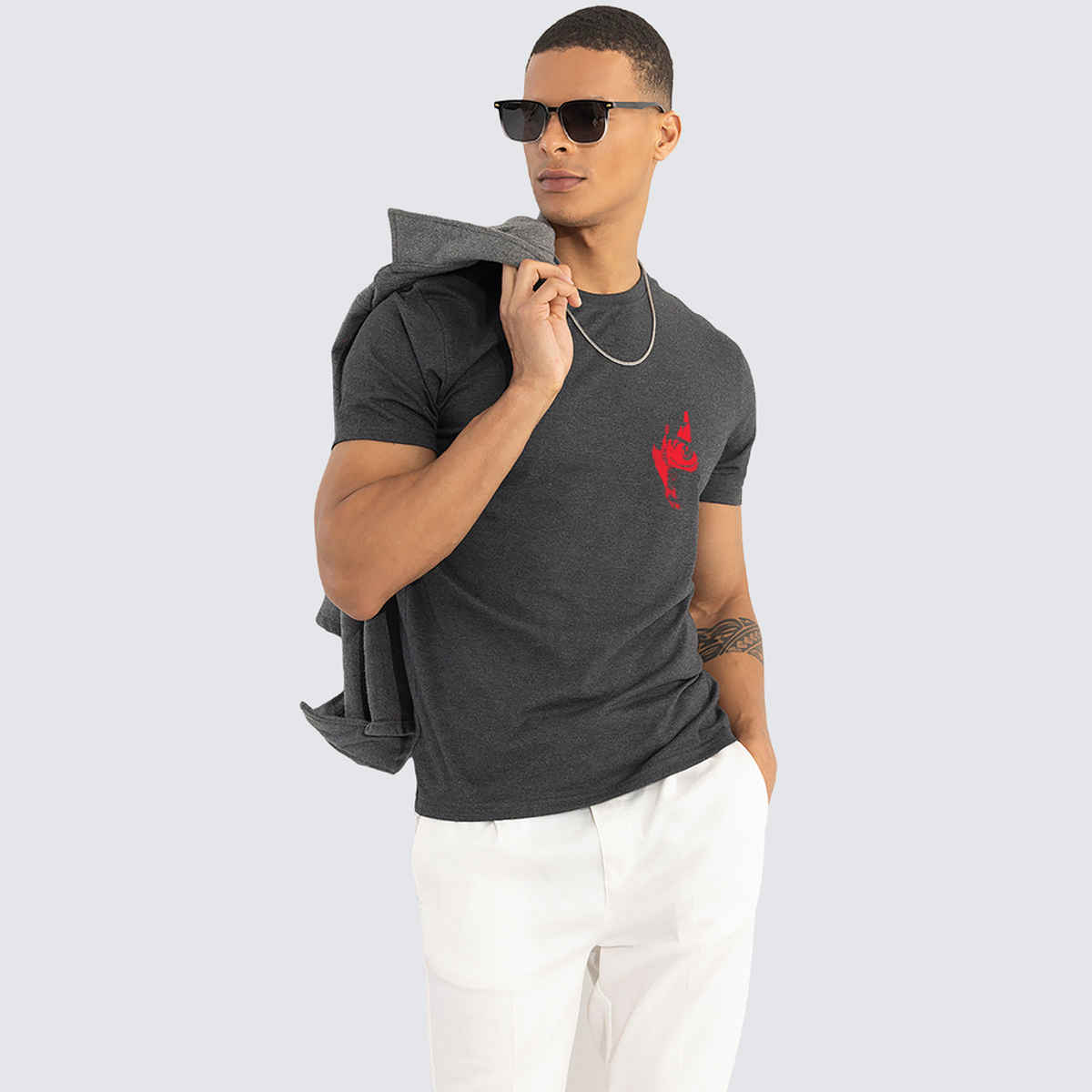 De Tees Men's Half Sleeve T-shirt | MHS-AKIRA | Charcoal Grey - L