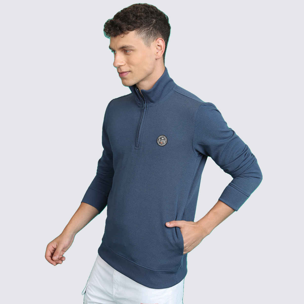 HIGHLANDER Men's Mock Collar Half Zipper Pullover Sweatshirt | Blue - L