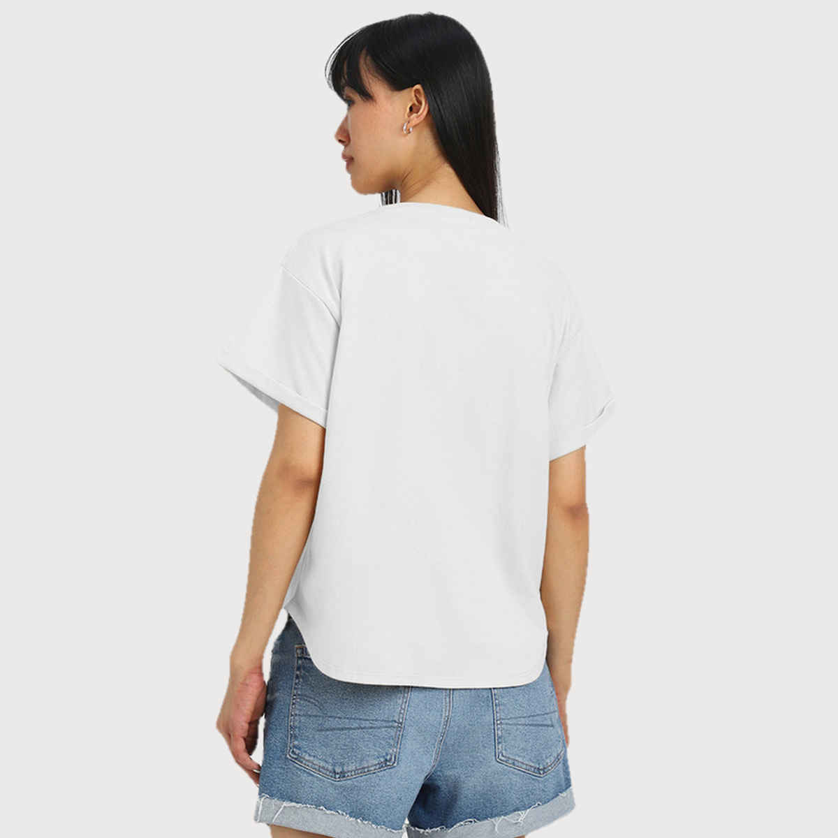 Juneberry White Oversized Fit Boyfriend T-shirt for Women - XL