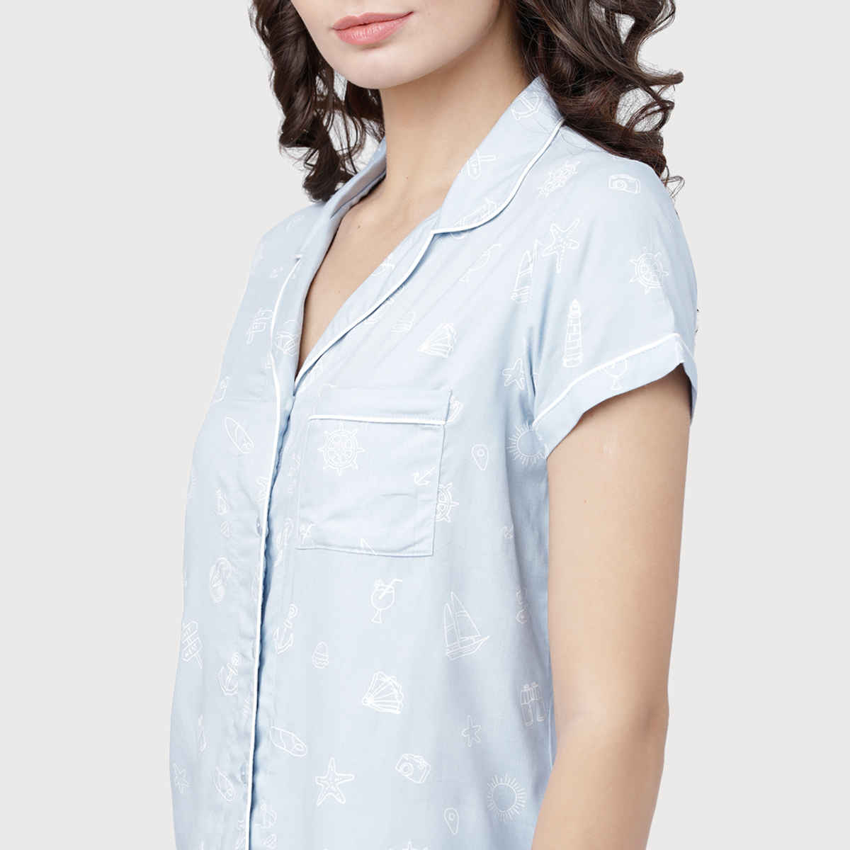Tokyo Talkies Women's Printed Lounge Shirt | Light Blue and White - M